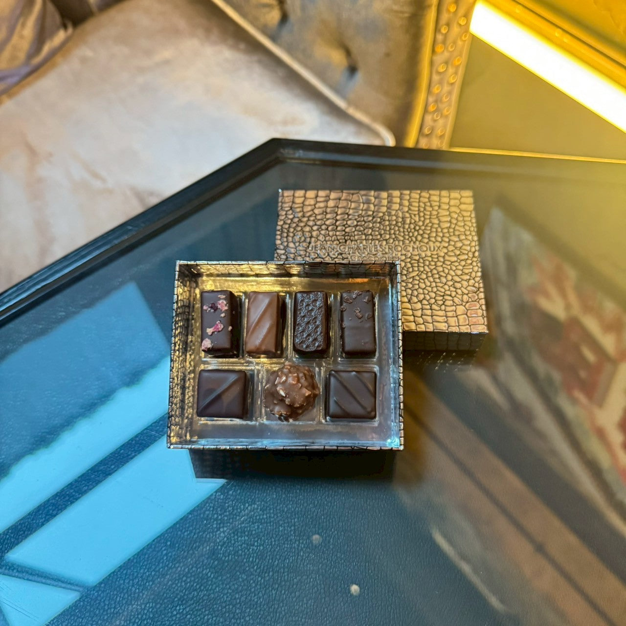 chocolat ページ BLOCK BLOCK TOKYO バスクチーズケーキ／ギフトボックスショコラ